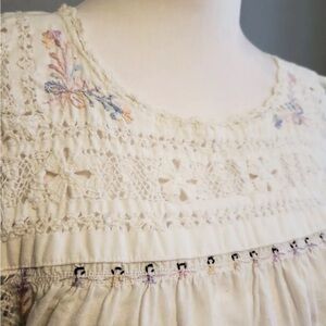 Vintage White Pastel Floral Embroidered Lace Oaxacan Mexican Dress